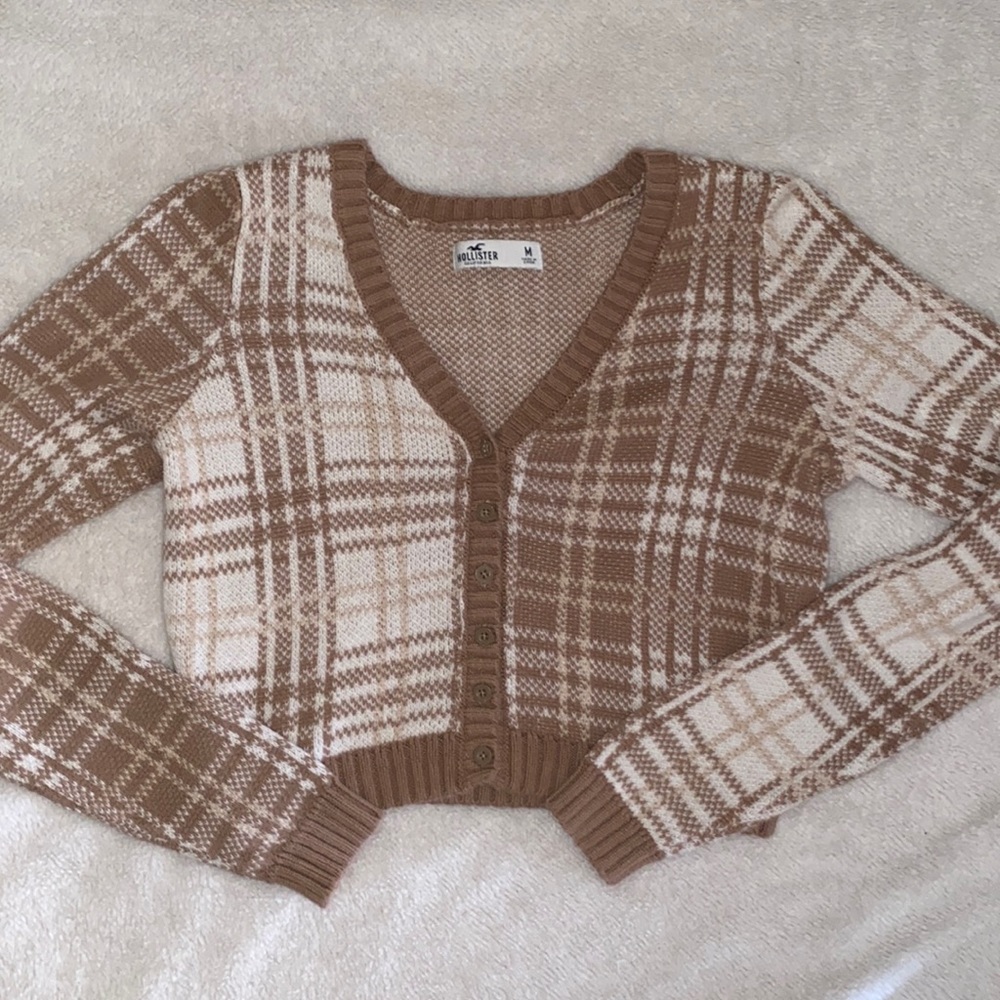 Hollister cardigan